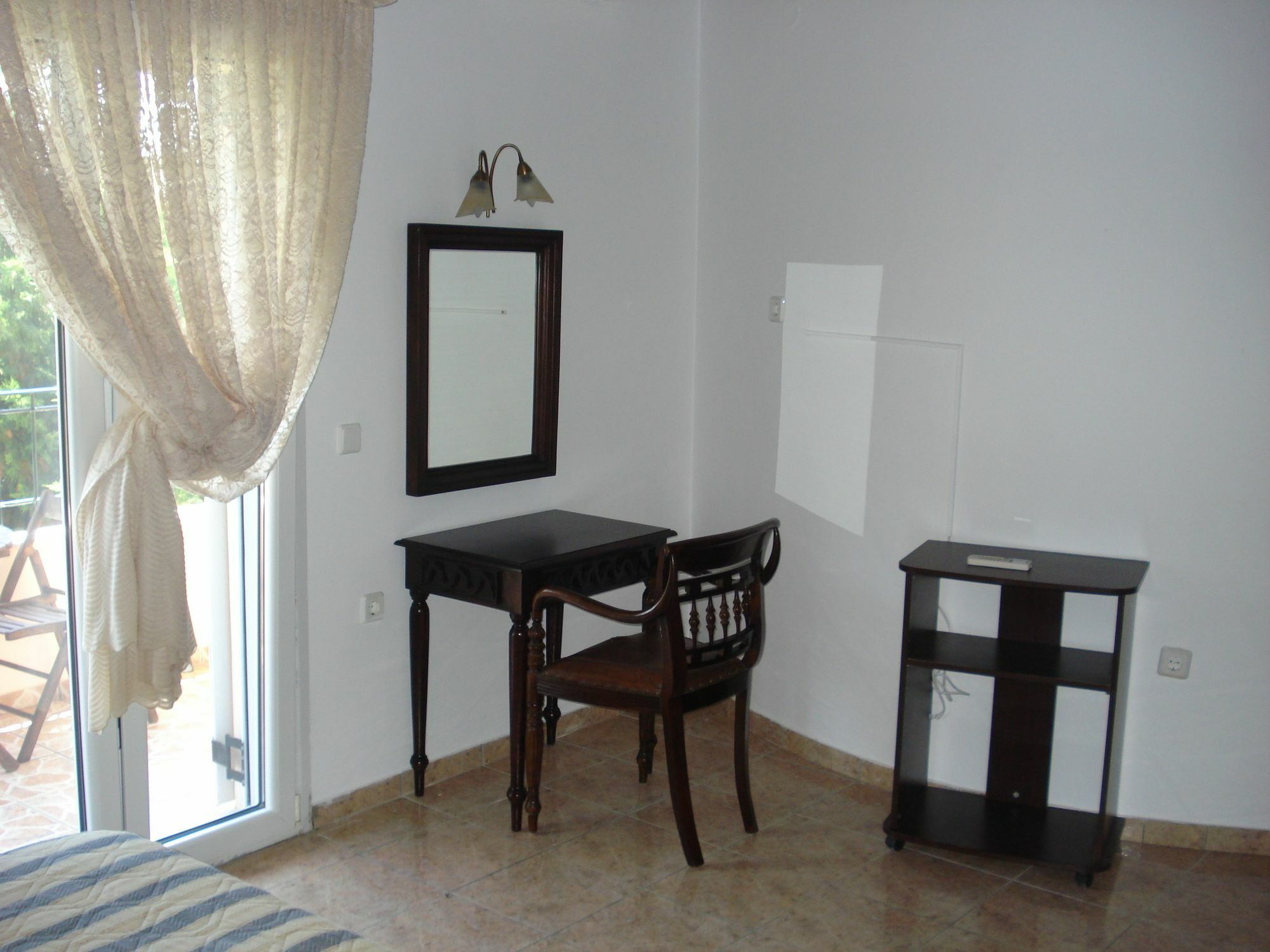 Sofia Studios Benitses  Luaran gambar